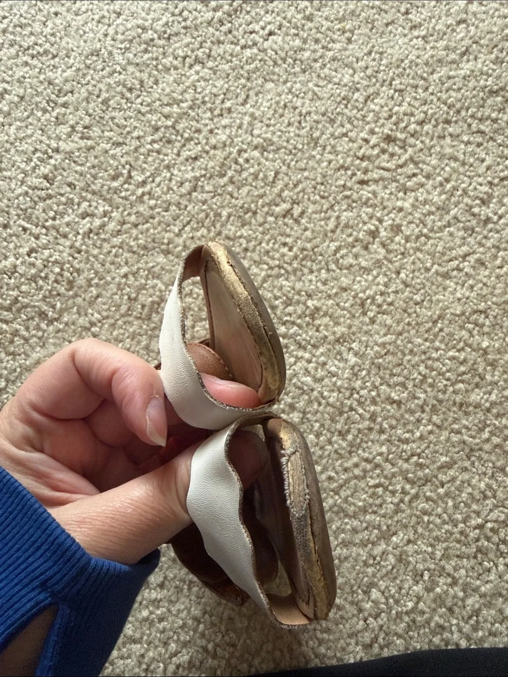 Old Navy girls Brown and White ankle strap Sandals size 6